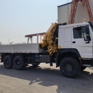 SINOTRUK HOWO 6 × 6 371 CRANE MOUNTED CARGO