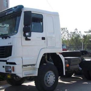 SINOTRUK HOWO 6X6 380 TRACTOR TRUCK LHD