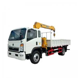SINOTRUK HOWO 4X2 Light Truck With Crane LHD (White)
